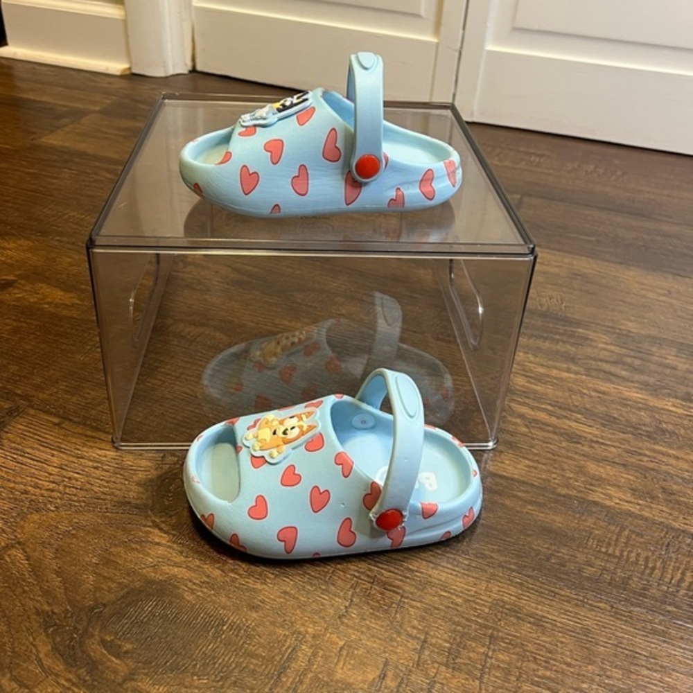 Bluey Valentines Day Toddler Kids Slides/Sandals Size Toddler 7/8 Light Blue/Red